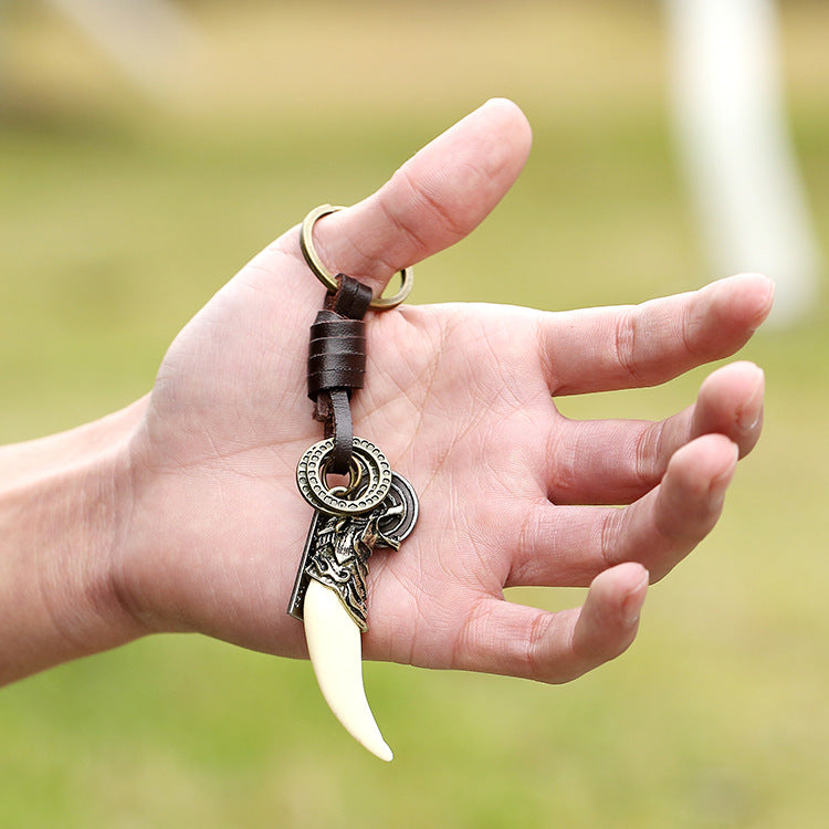 Wholesale Spike Leather Keychain